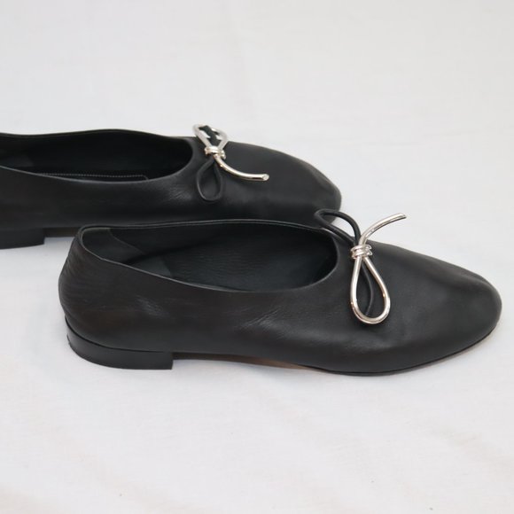 Balenciaga Black Leather Flats with Silver Metal Bow size 41 1/2 made in Italy - Picture 3 of 14